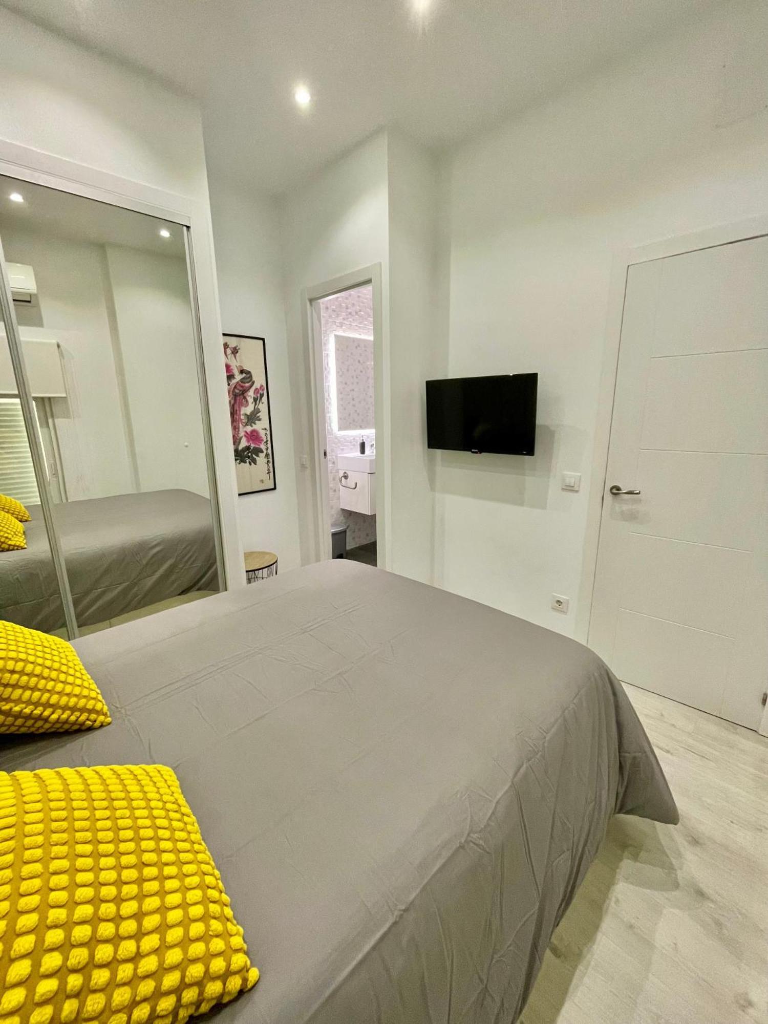 Adorable Apartamento En Chamberi Apartment Madrid Exterior photo